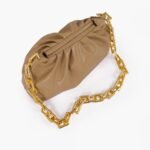 Beige cloud bag - Image 3